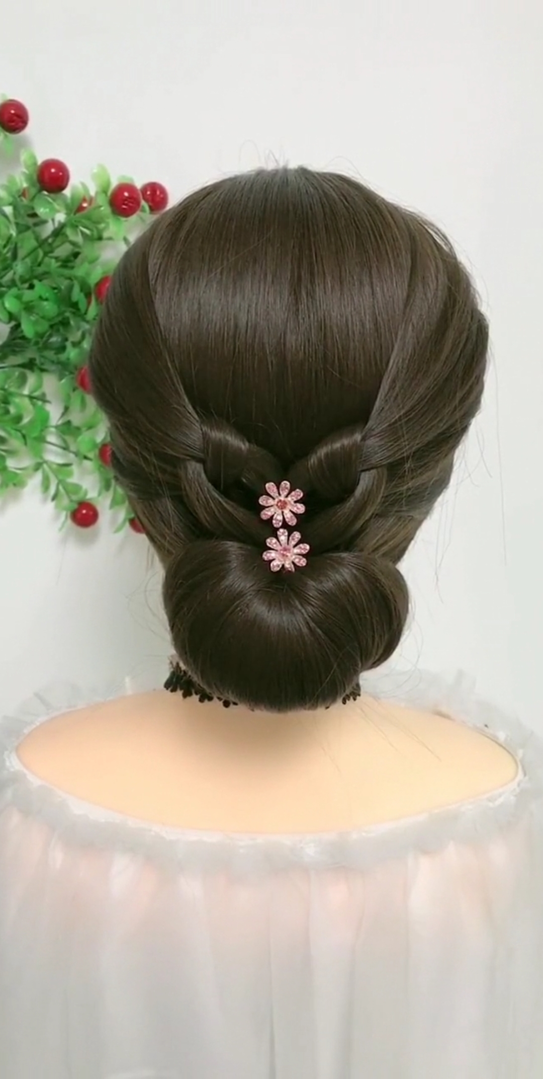 气质女神#爱心编发,丸子头适合礼服约会