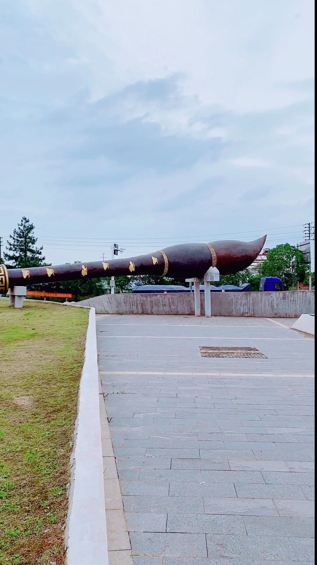 你见过最大毛笔是多大,这个算是中国最大还是世界最大呢?