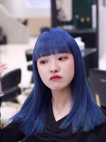 灰蓝色显白发色昆明染发昆明发型设计东岛造型