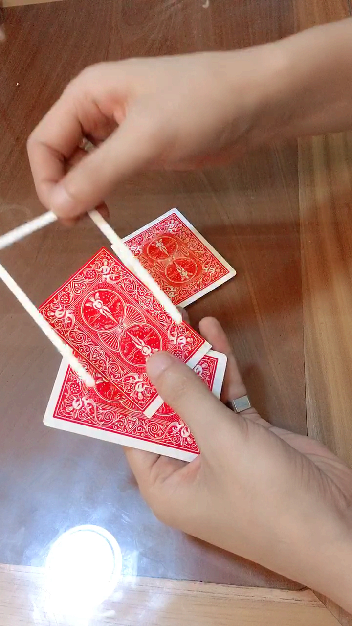 教大家自己做魔术道具