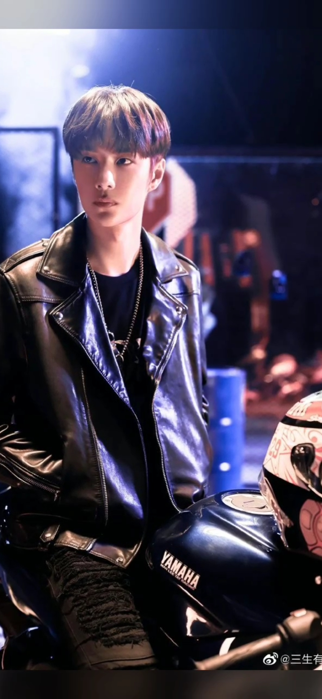 王一博#穿皮衣太酷了