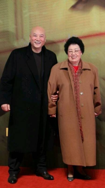 "唐僧"迟重瑞和妻子陈丽华恩爱数十年,原来陈丽华年轻时这么美-度小视