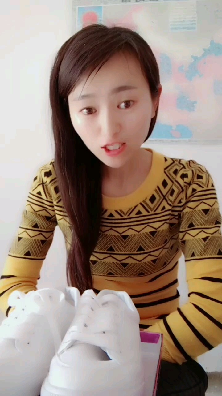 都来看看这是谁家的傻媳妇!