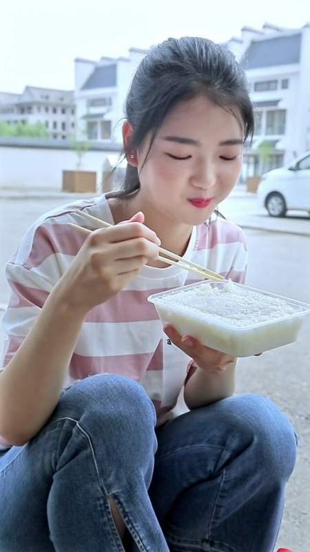 2020-11-30 0举报 演员小瑜 5