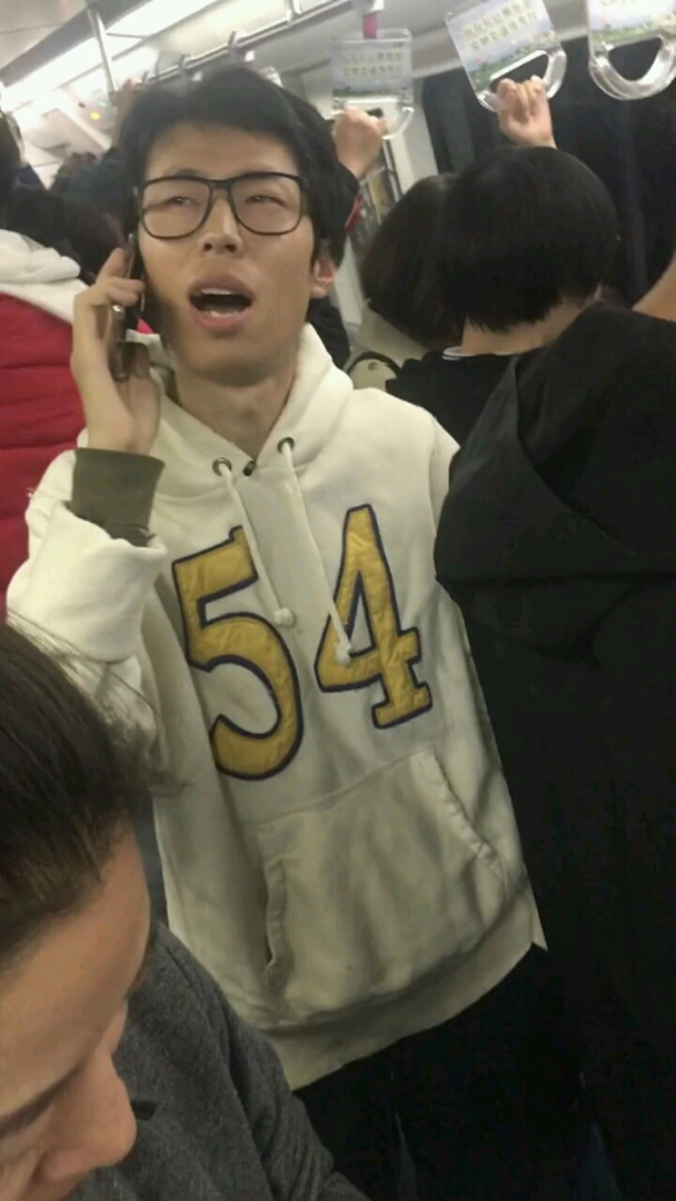 偶遇网红大b哥@b哥网红北京b哥307