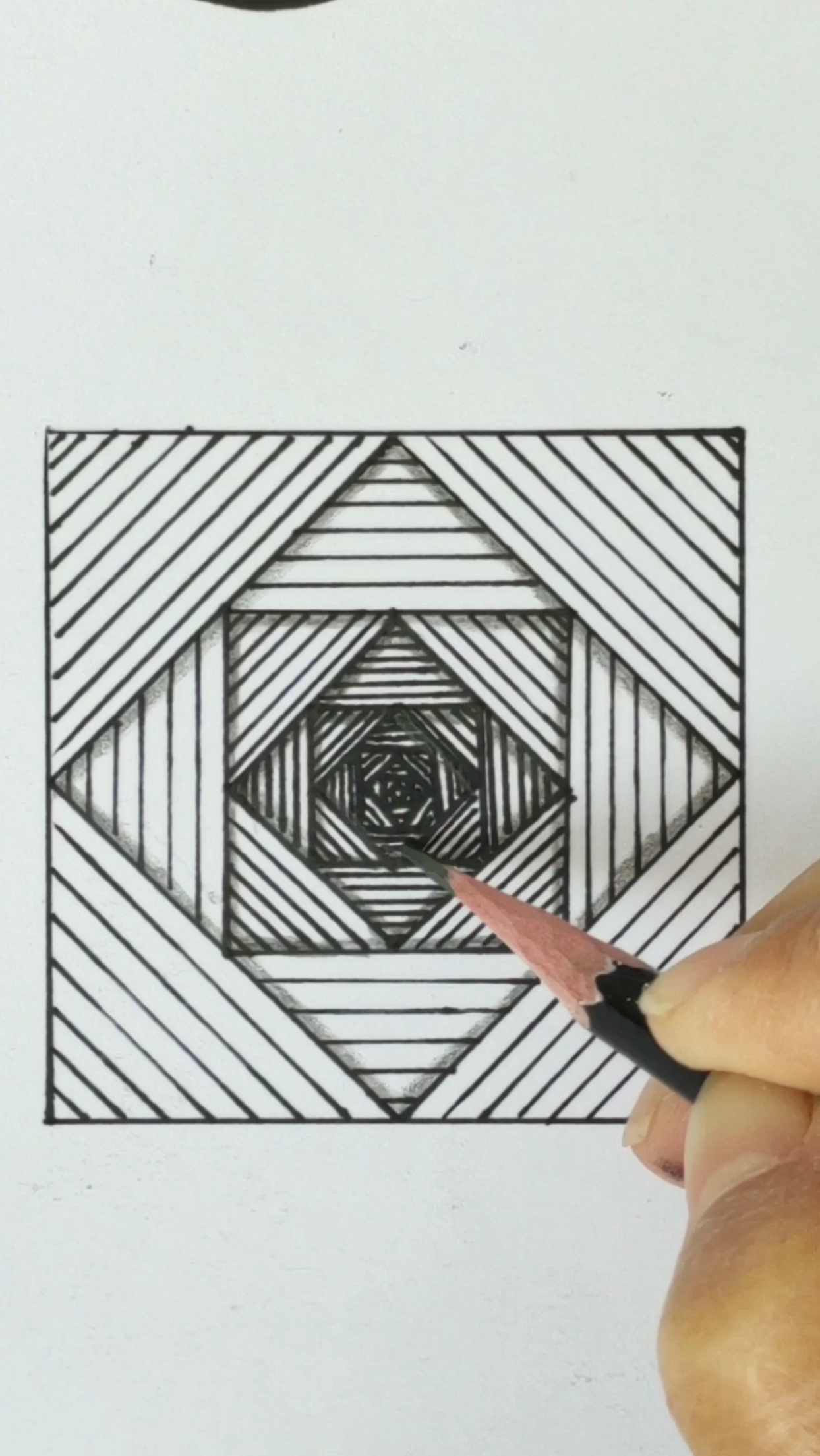 平面线条瞬间变立体