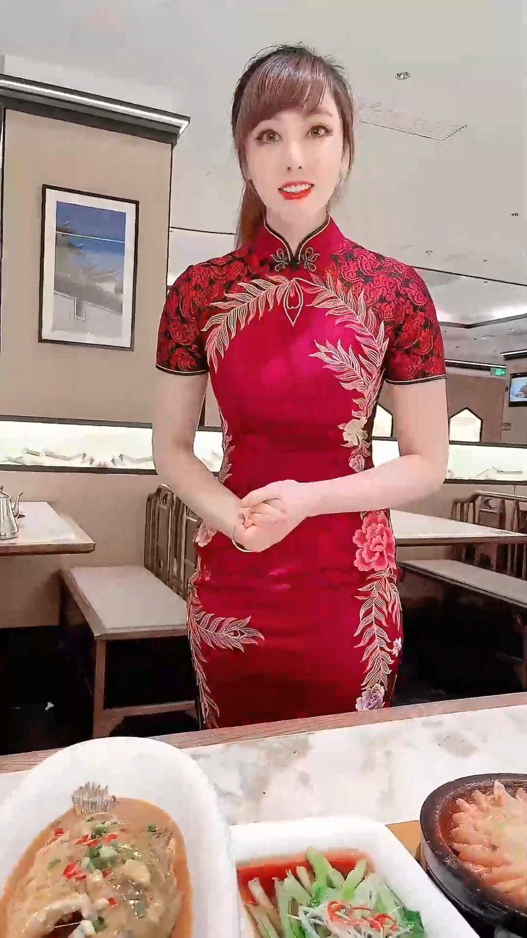 海豚小秀秀旗袍太突然只愿君心似我心…-度小视