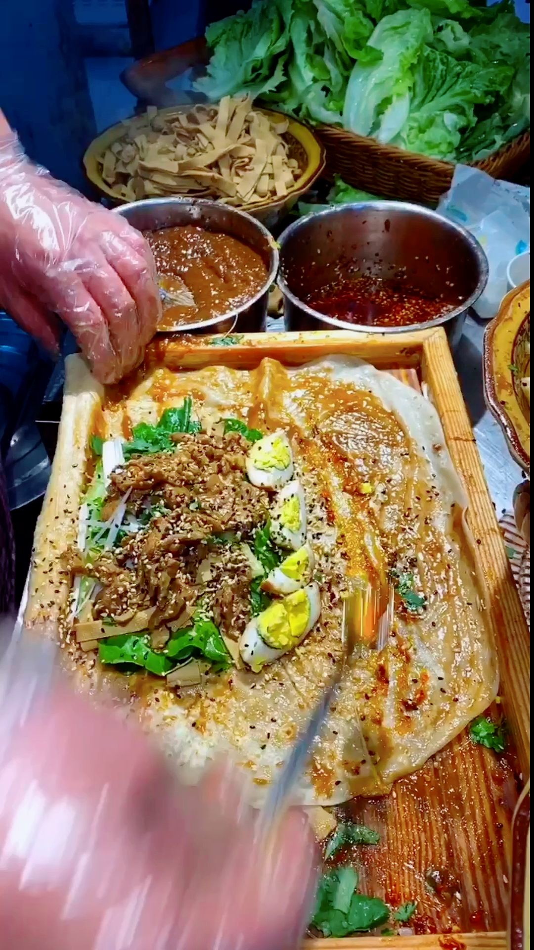 家乡特色美食#功夫卷饼,卤肉卷 你们哪里有卖吗?