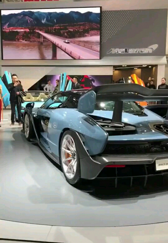 亿万级豪车 布加迪!