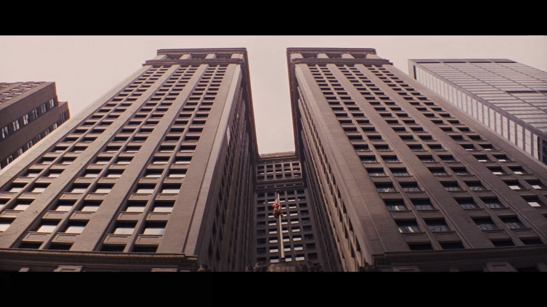 《华尔街之狼》一个穷小伙,一年时间翻身狂赚4700万美刀!