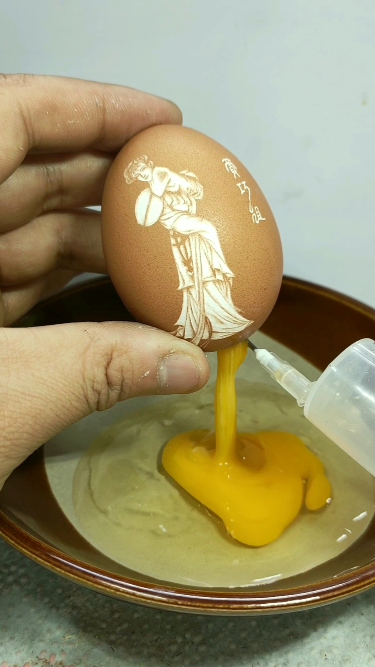 废物利用,鸡蛋壳做艺术品