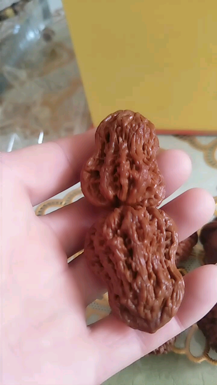 @全民小助手 小葫芦文玩核桃