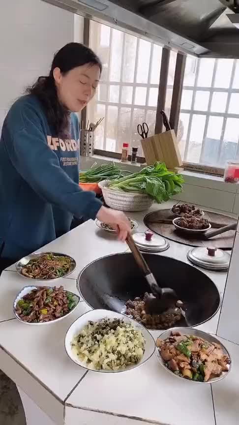 农村媳妇 做饭图片