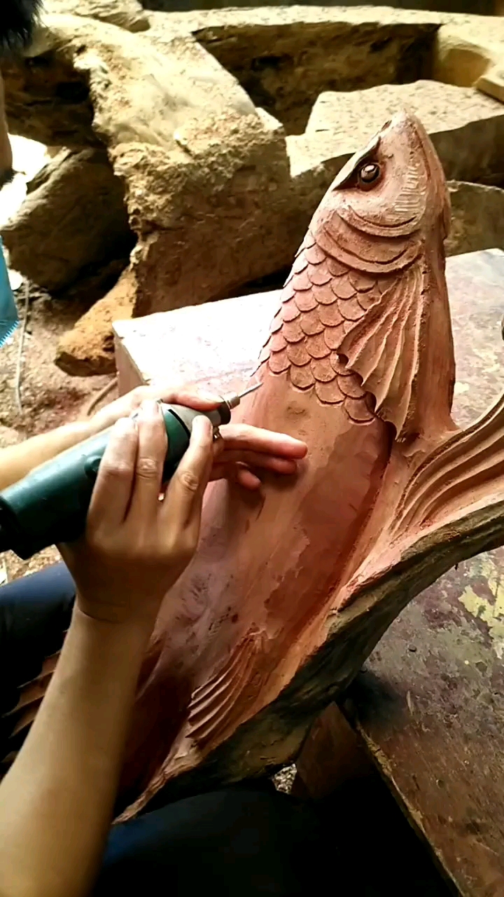 鱼鳞雕刻法.慢工出细活.