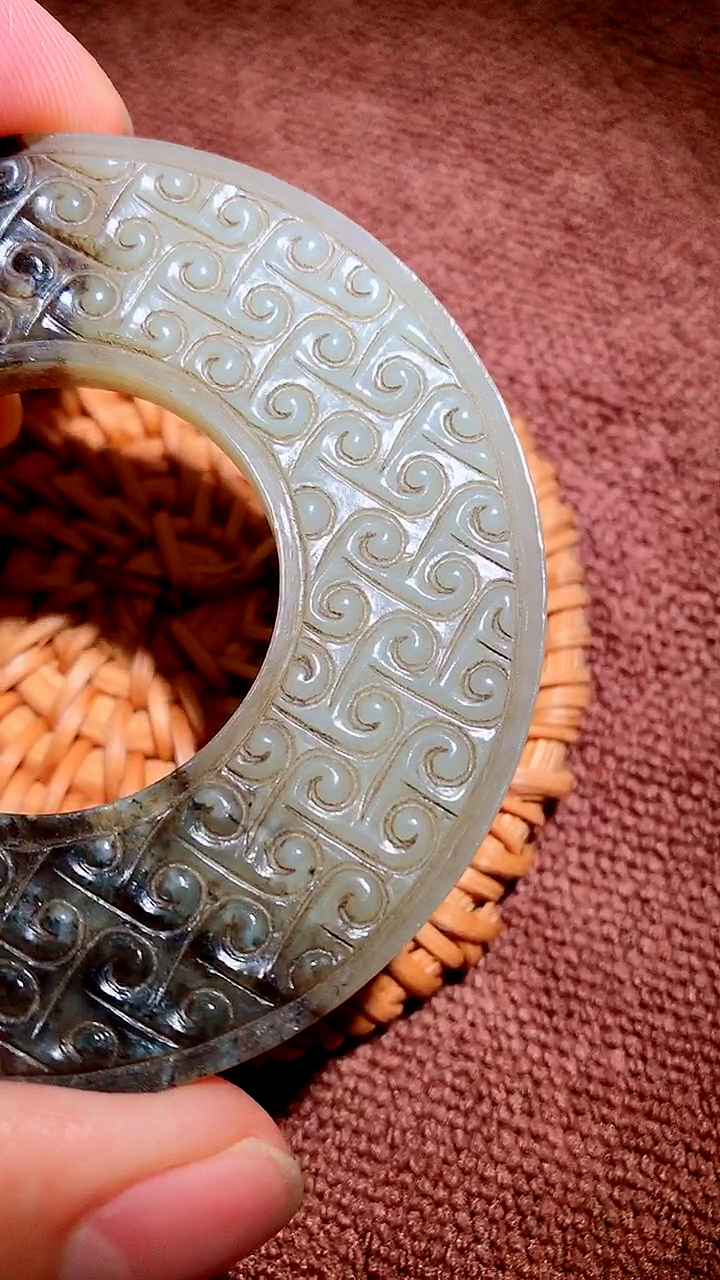 高古玉#精品高古和田玉勾连云纹玉璧