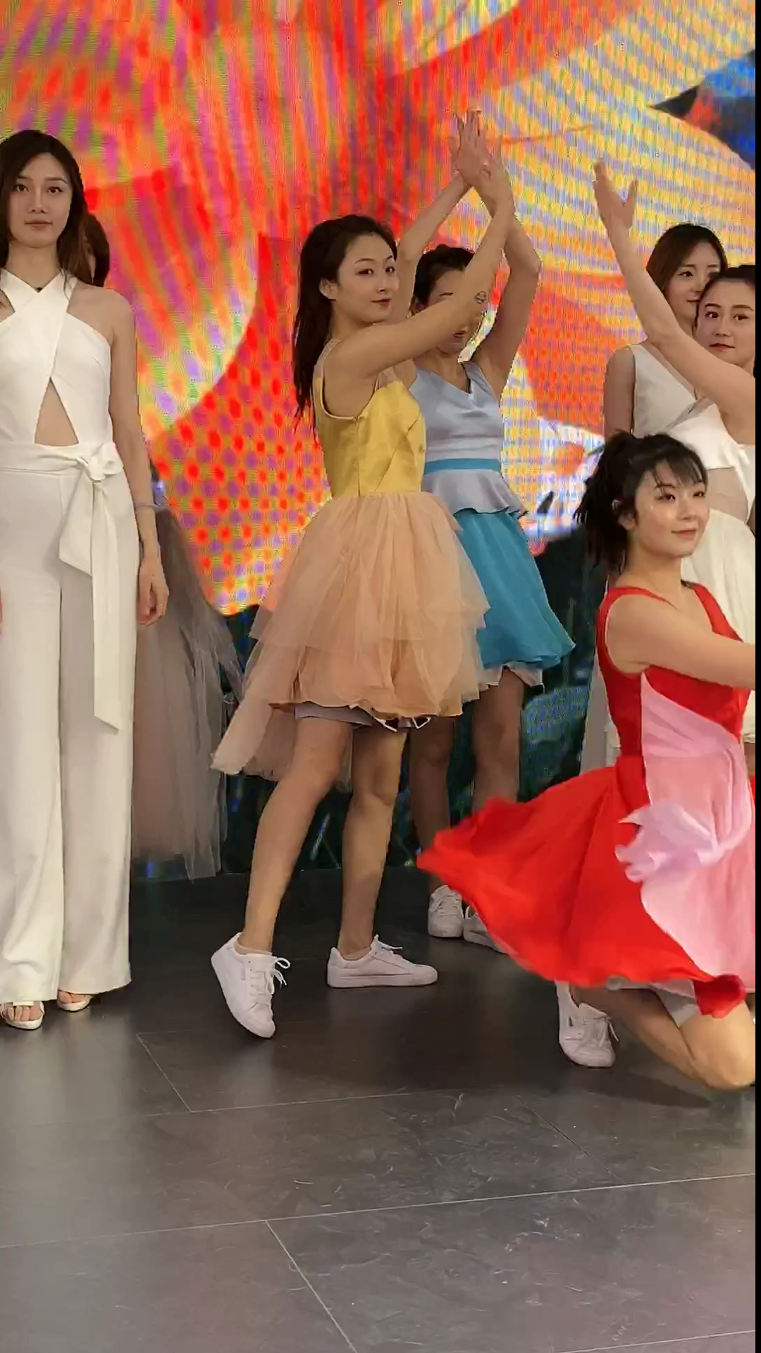 闺蜜闭各各都是美女