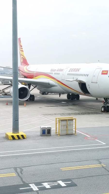飞机#海南航空a330宽体客机,个头果然够大