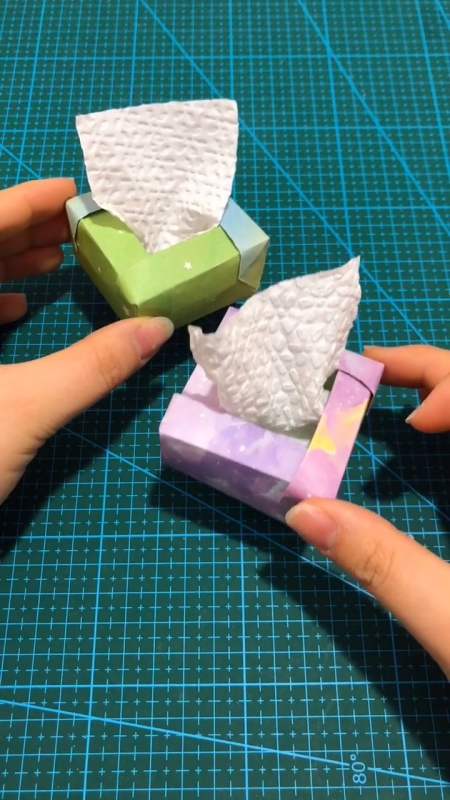 手工折纸迷你纸巾盒图片