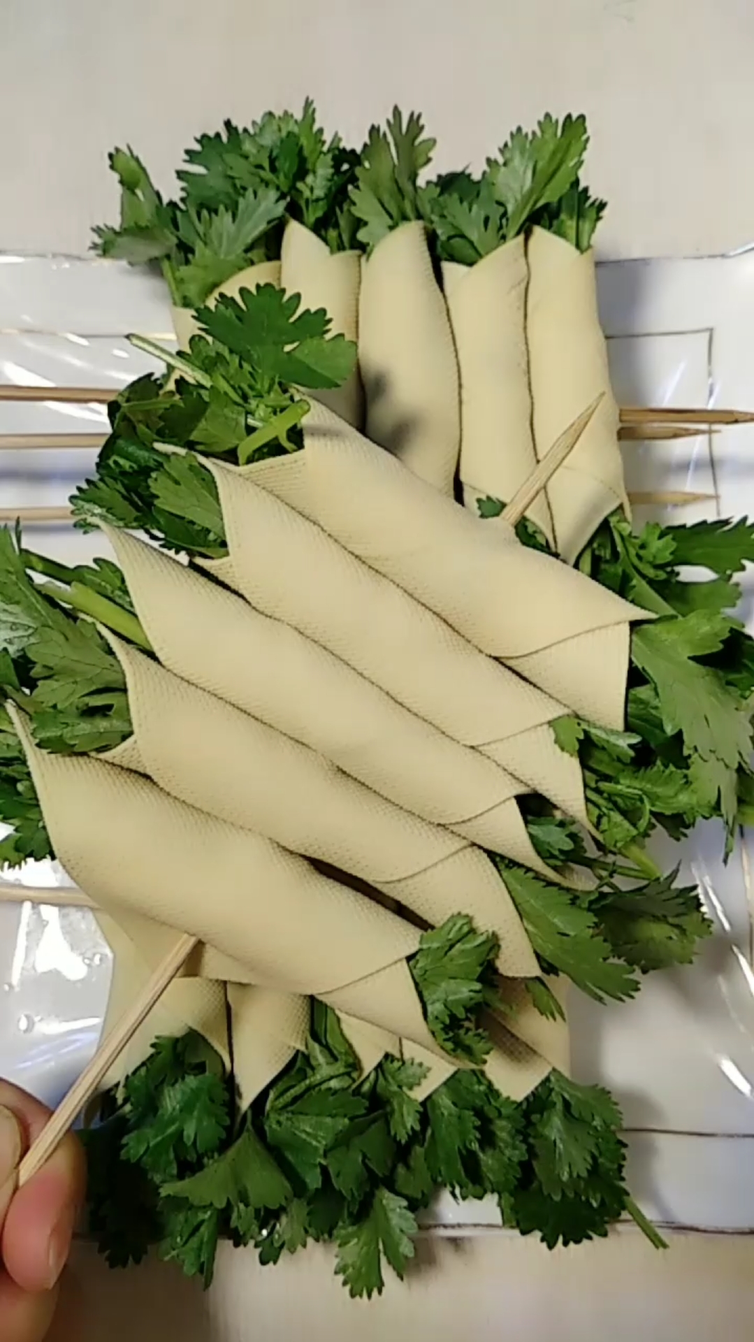 最好的美食#香菜卷做好啦
