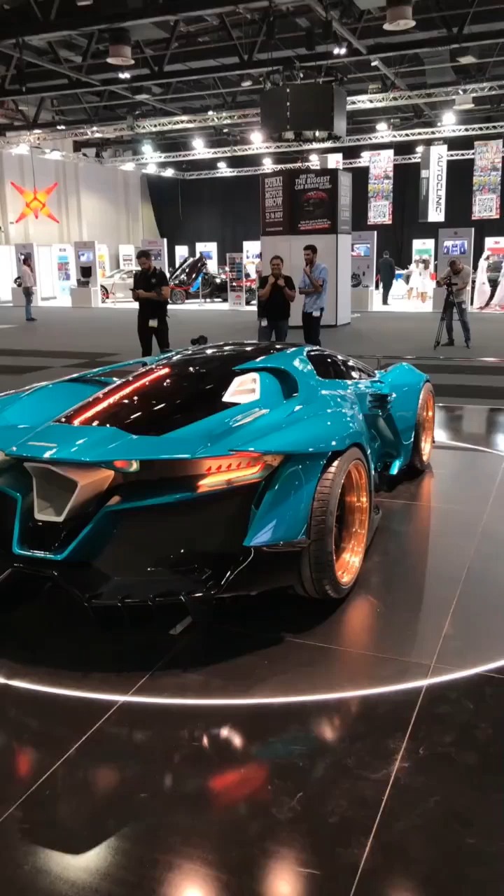 迪拜雷龙超级跑车
