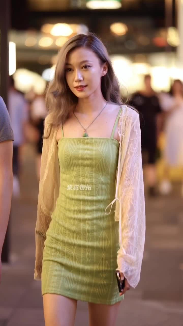 别人家的女朋友怎么这么好看