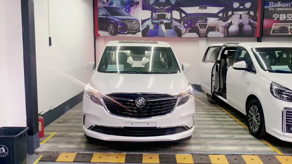 新款别克gl8雷神改装商务车2.0t