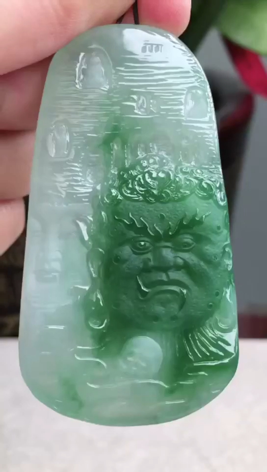 夫妻相#俏色精工磨砂工艺 一念之间吊坠67*37*6.5mm33.80g翡翠