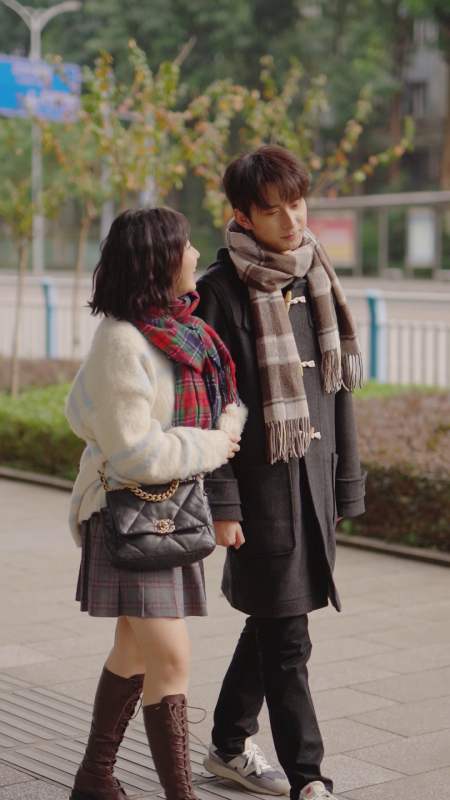 有个正义感爆棚的女朋友是什么体验