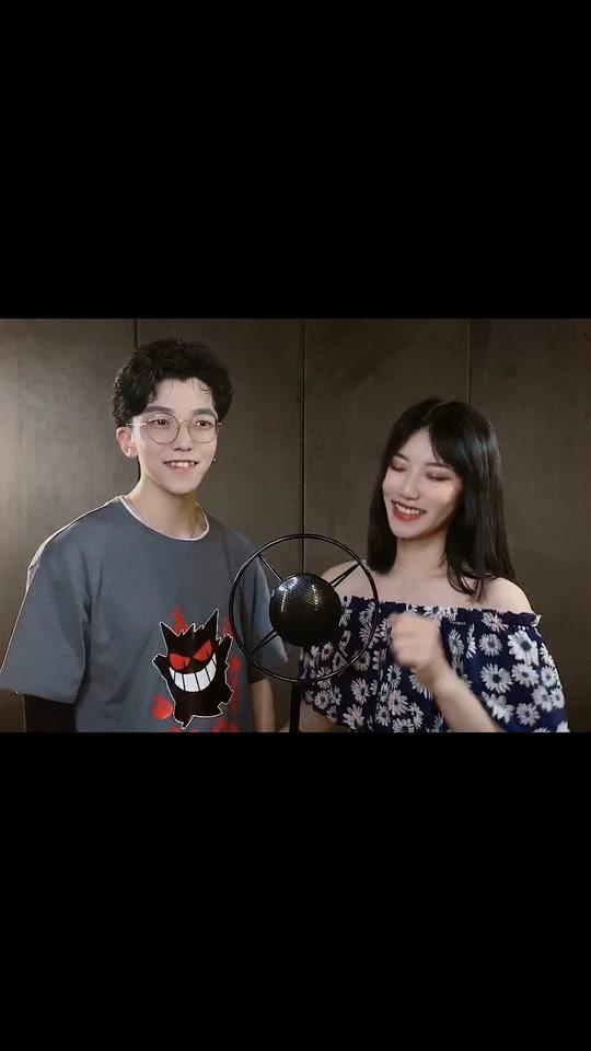 我俩今天可不好惹噢@黄隐轩_rocky  #别限流   #热歌热门分享