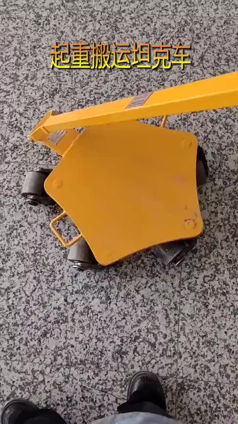 牛人发明的搬运神器,再重的东西都不费工夫,一天就能装满一车