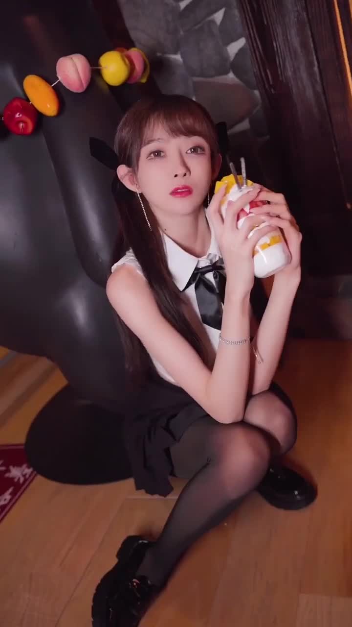 总说我不翻评论那是因为我喜欢你想玩欲擒故纵宝藏女孩王羽杉