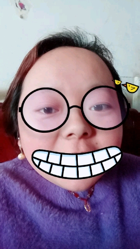 四眼大牙妹#别人笑我太疯癫