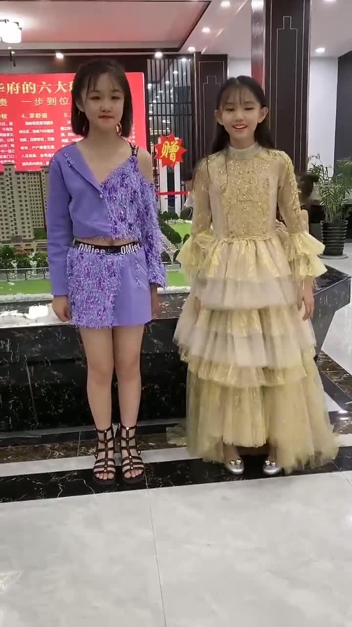 宋小睿同款衣服和鞋子图片