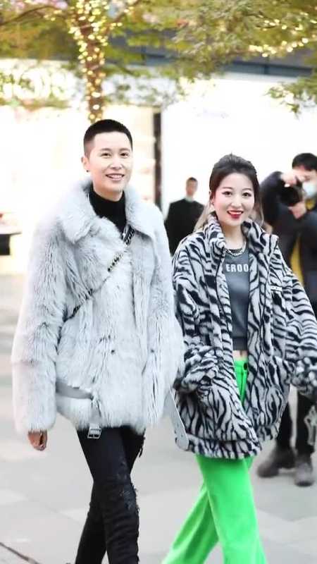 蜀都街拍太古里扛把子震撼回归～@玉总lesley#玉总街拍