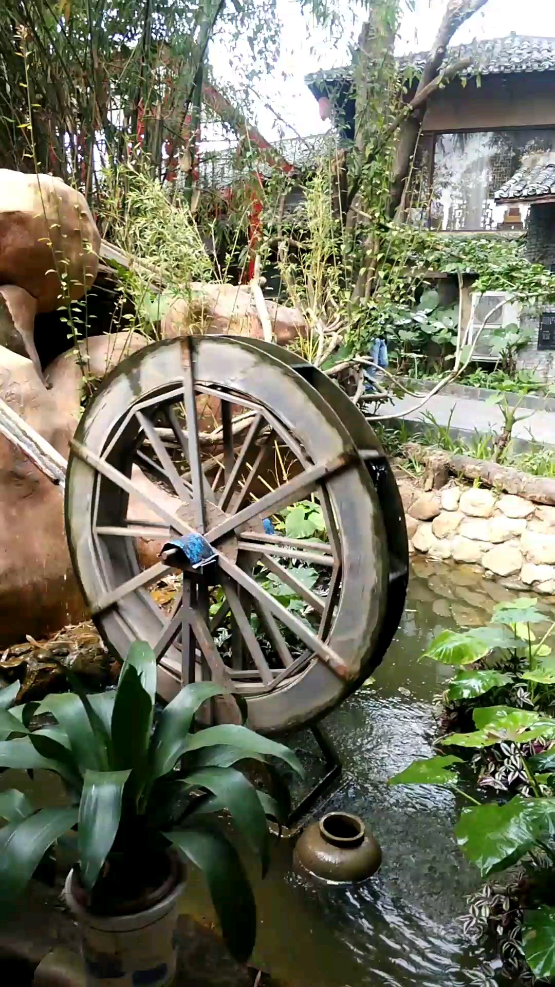 水车的动力,值得观看