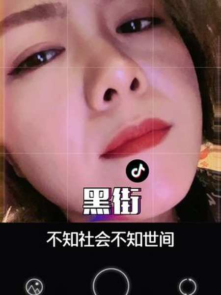 贺州 深圳 粤语 对口型 怼脸拍 黑街陈雅雯-全民小视频