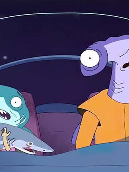 隐喻短片太空鲨鱼宅家剧场