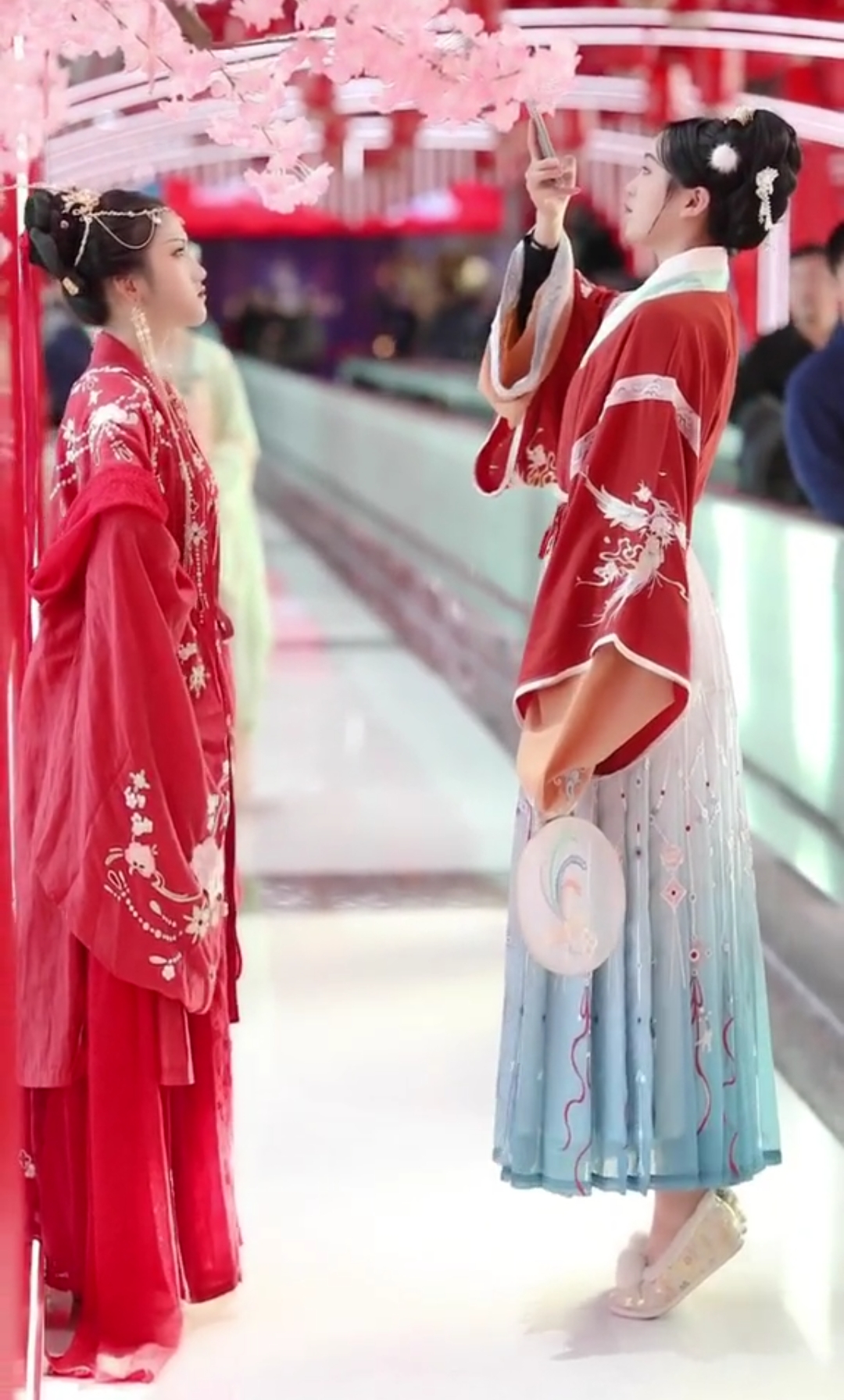 美女街拍#古装小姐姐真好看