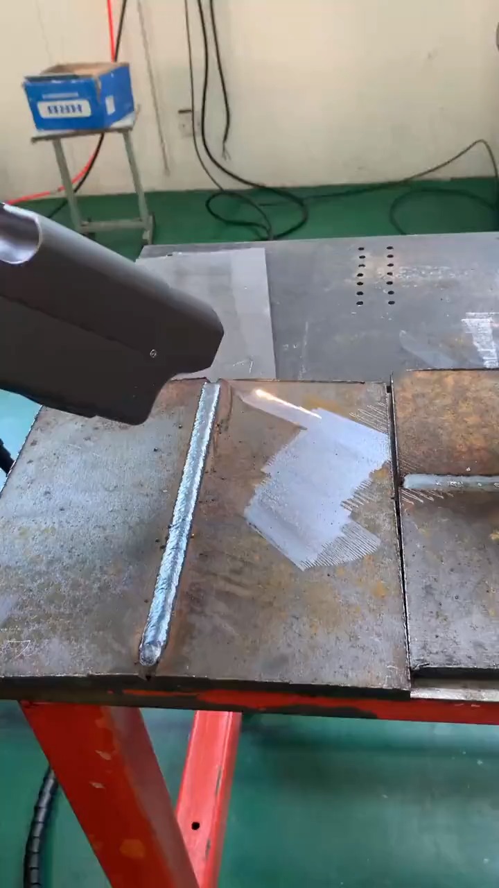 日本的激光打磨机,不得不服他们的科技,好的东西值得学习!