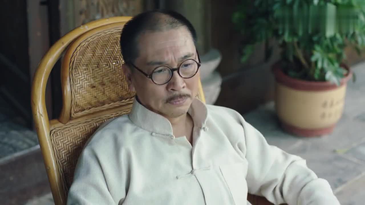 信者无敌:老蒋要杀龙云,把滇军调到越南,切断龙云一切对外联系