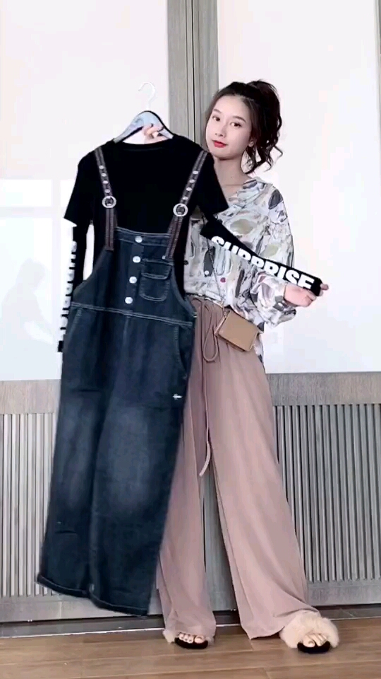 秋日穿搭#女孩有一种酷叫做奶凶