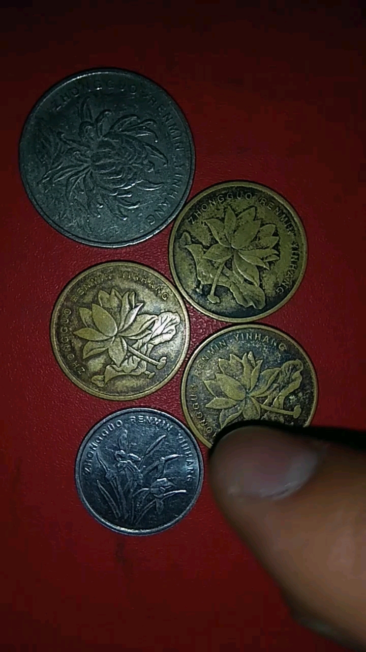 新三花最值钱的几个年份!谁家里还有?翻万倍了!我一直在寻找收藏!