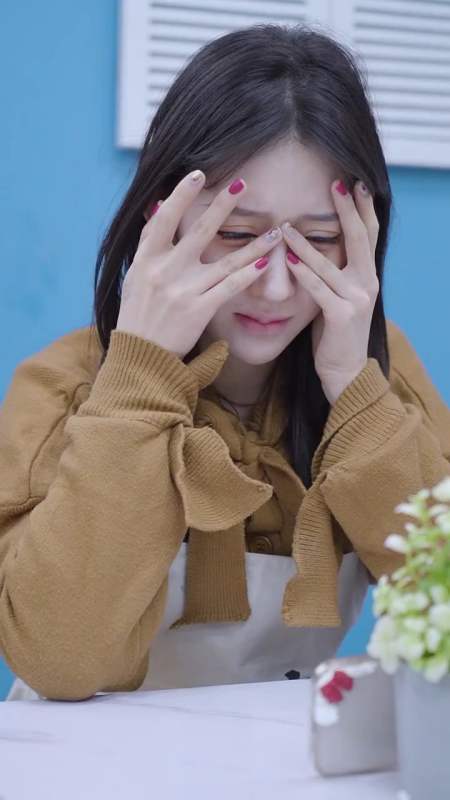 对呀 怎么回事 回复 314天前 天若无情何必善14天前 小七和顾城怎么还