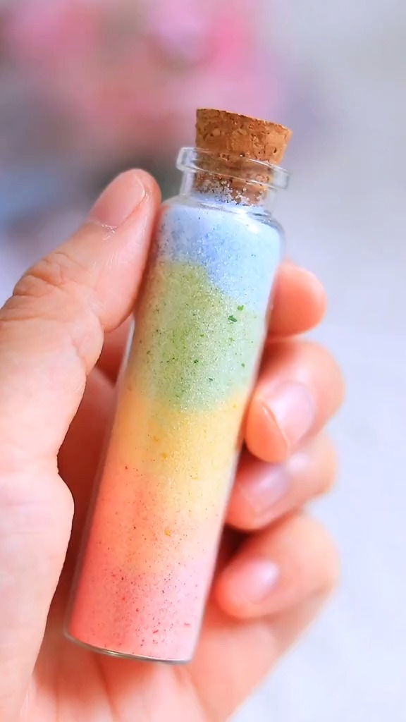 手工制作#给闺蜜做个好看的流沙瓶吧-度小视
