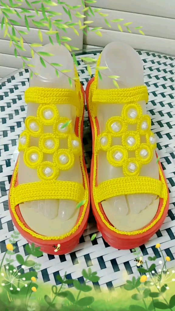 新款凉鞋上教程,欢迎大家一块儿钩织.