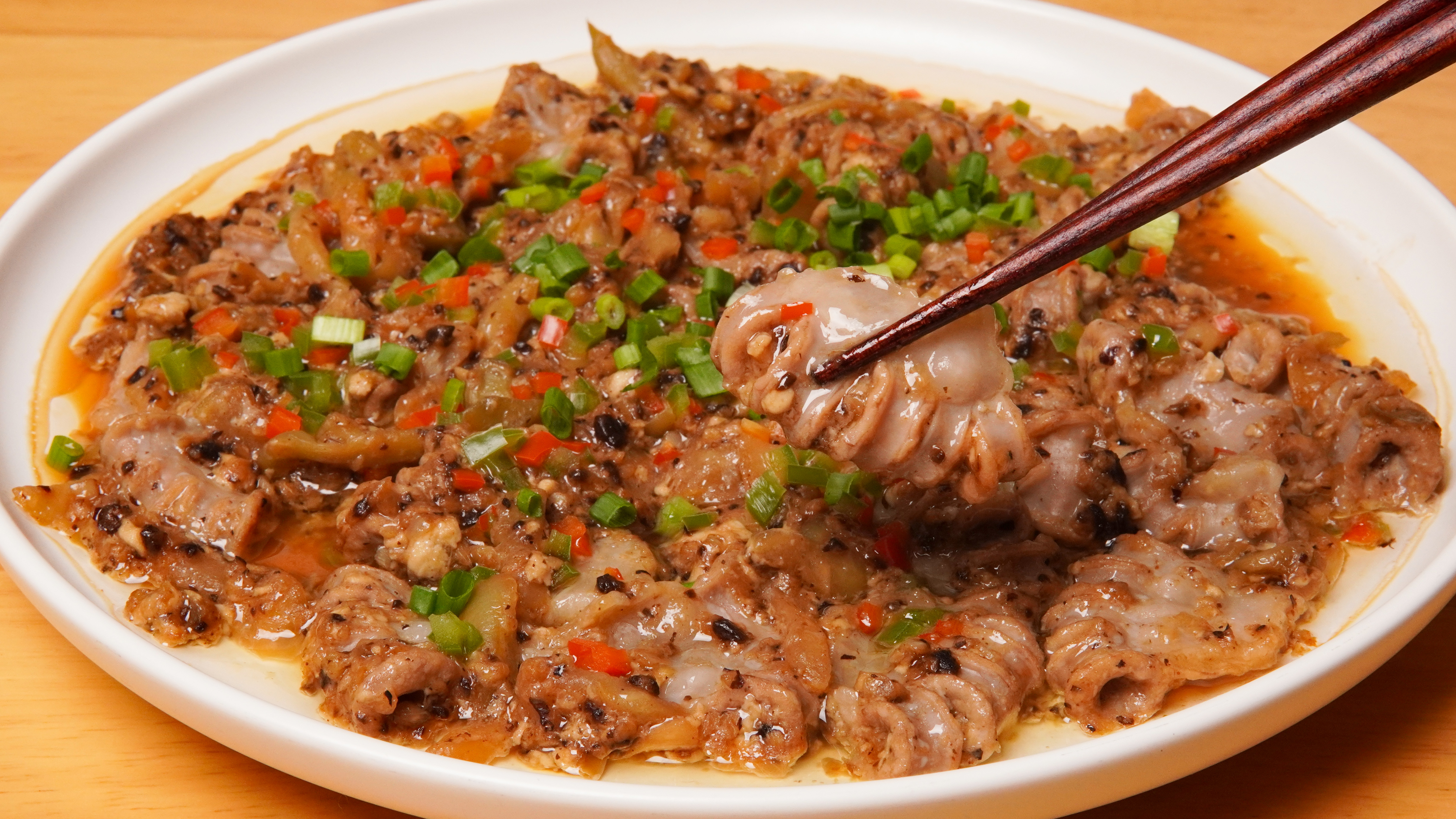 粤式豉汁蒸粉肠这样做,鲜嫩滑口不油腻,好吃到停不下来