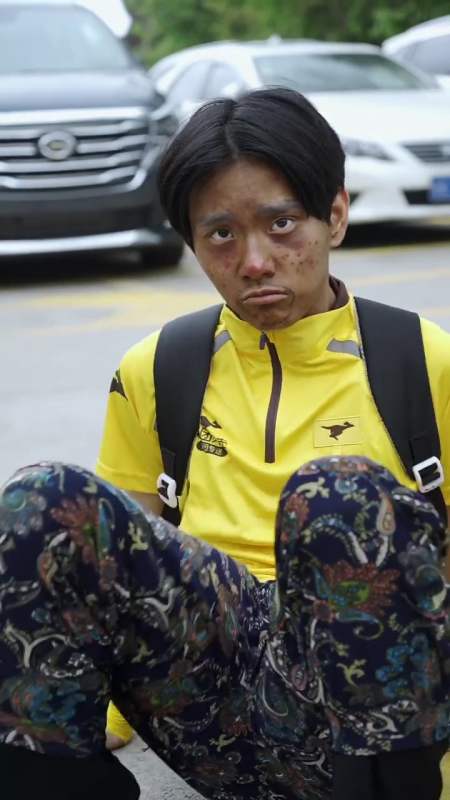 扫码下载度小视 发个视频 让别人知道 志鸿白马小志 23.