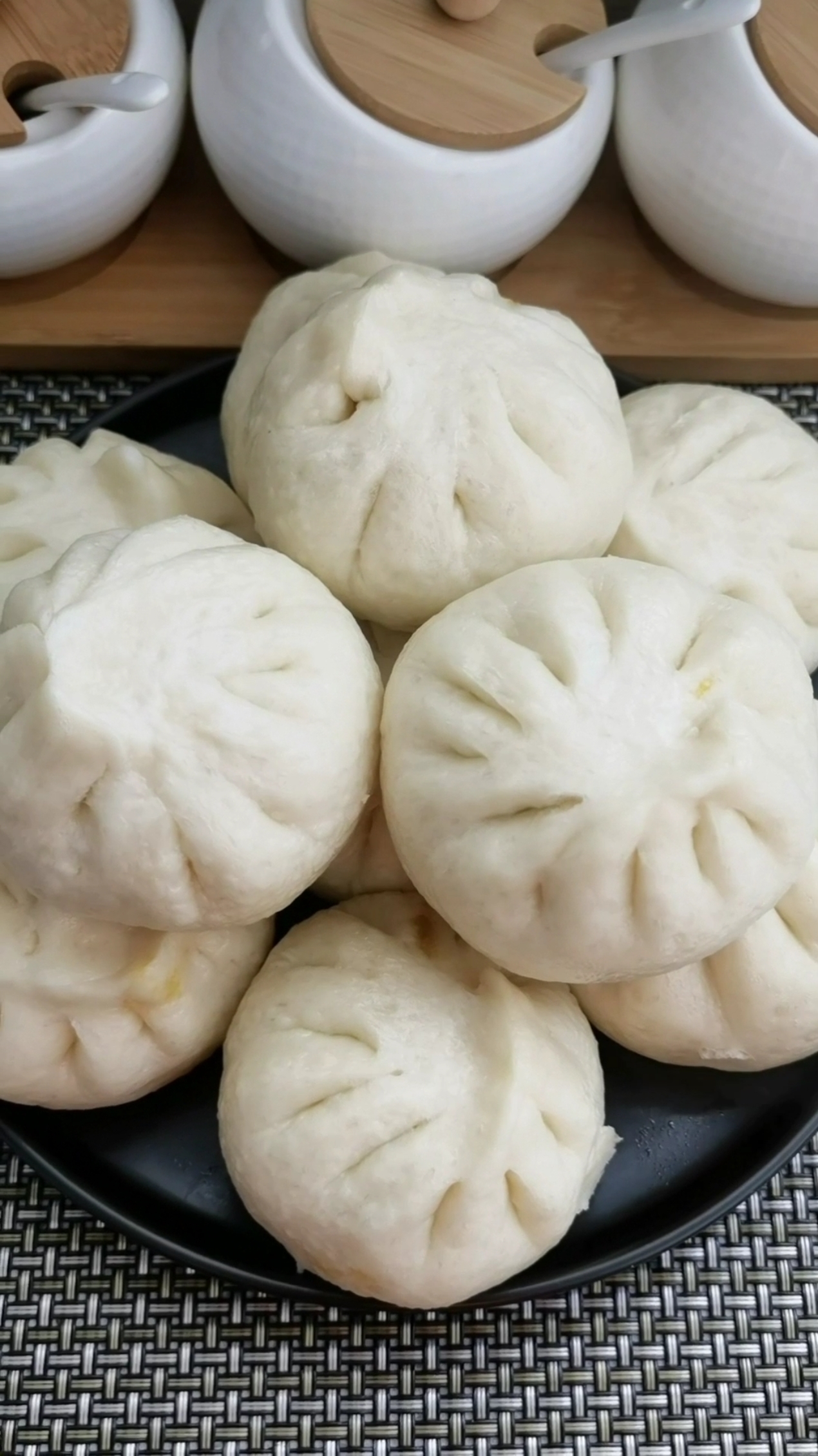 我要上热门#发面大包子