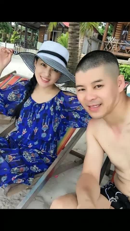 演员王小虎老婆图片