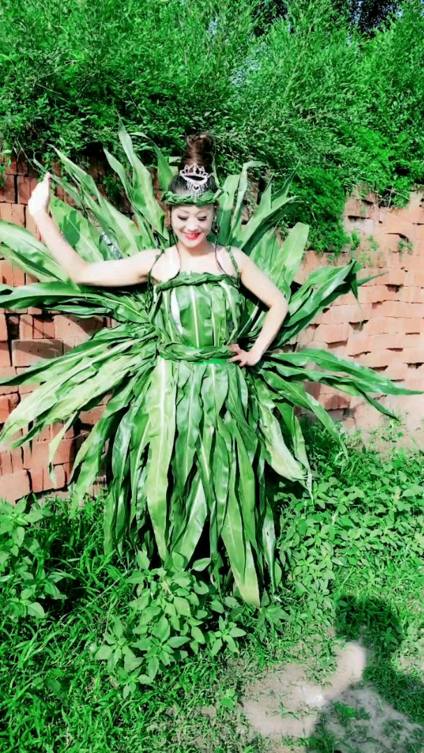 猜猜什么叶子做的衣服!你喜欢嘛?